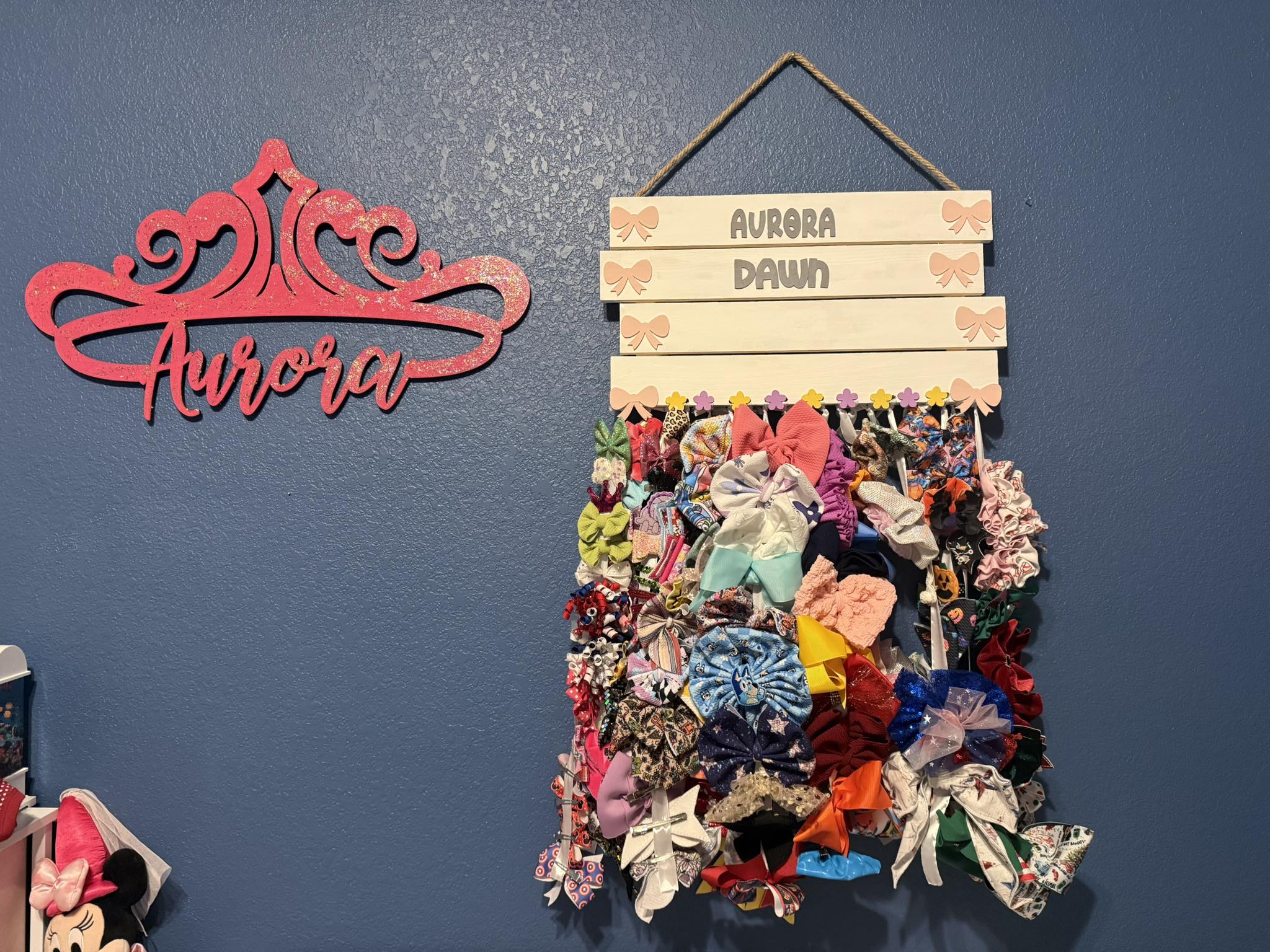 Large Bow Holder